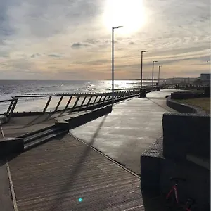  Apartment Cliff Top, Hornsea, Close To Sea